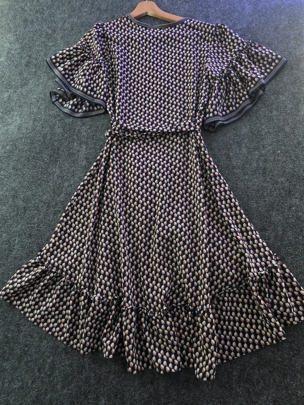 Max Studio Womens Boho Paisley Mini Dress Flutter Sleeve Ruffle 8912C60 M - Picture 3 of 7